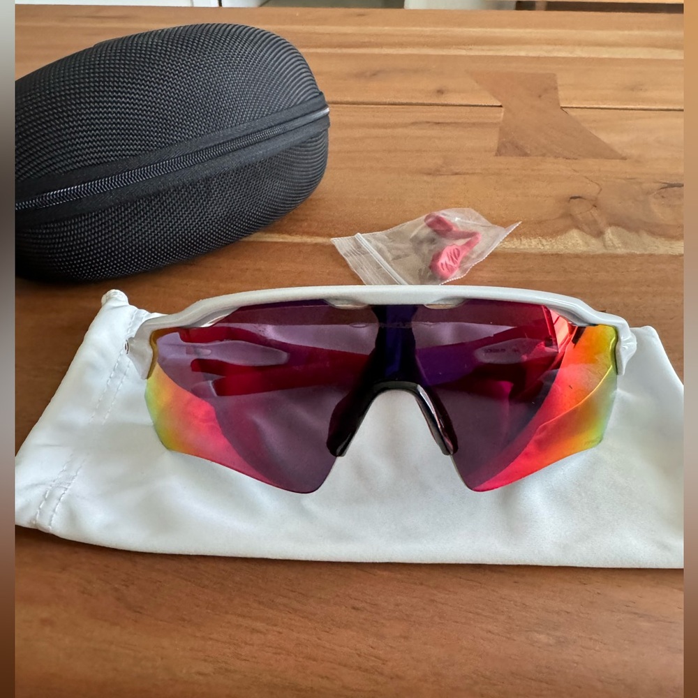 Oakley Radar EV Path Sunglasses Prizm road lens